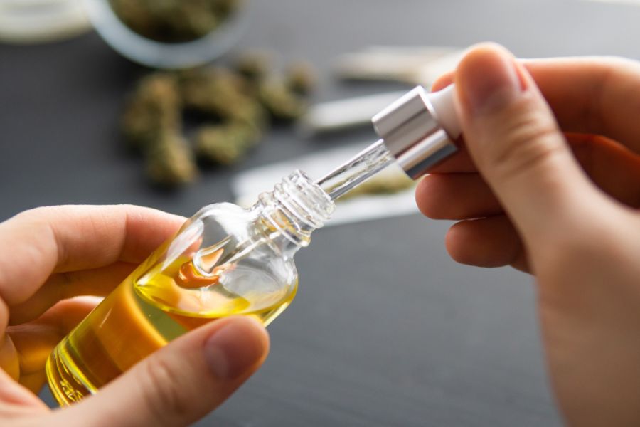 What-are-the-Pros-Cons-of-CBD-Oil-Products
